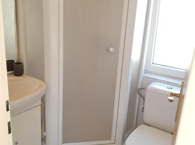 Mdm - Matti, Dade, Moni Crikvenica