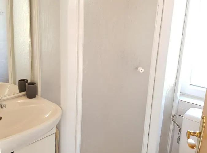 Mdm - Matti, Dade, Moni *